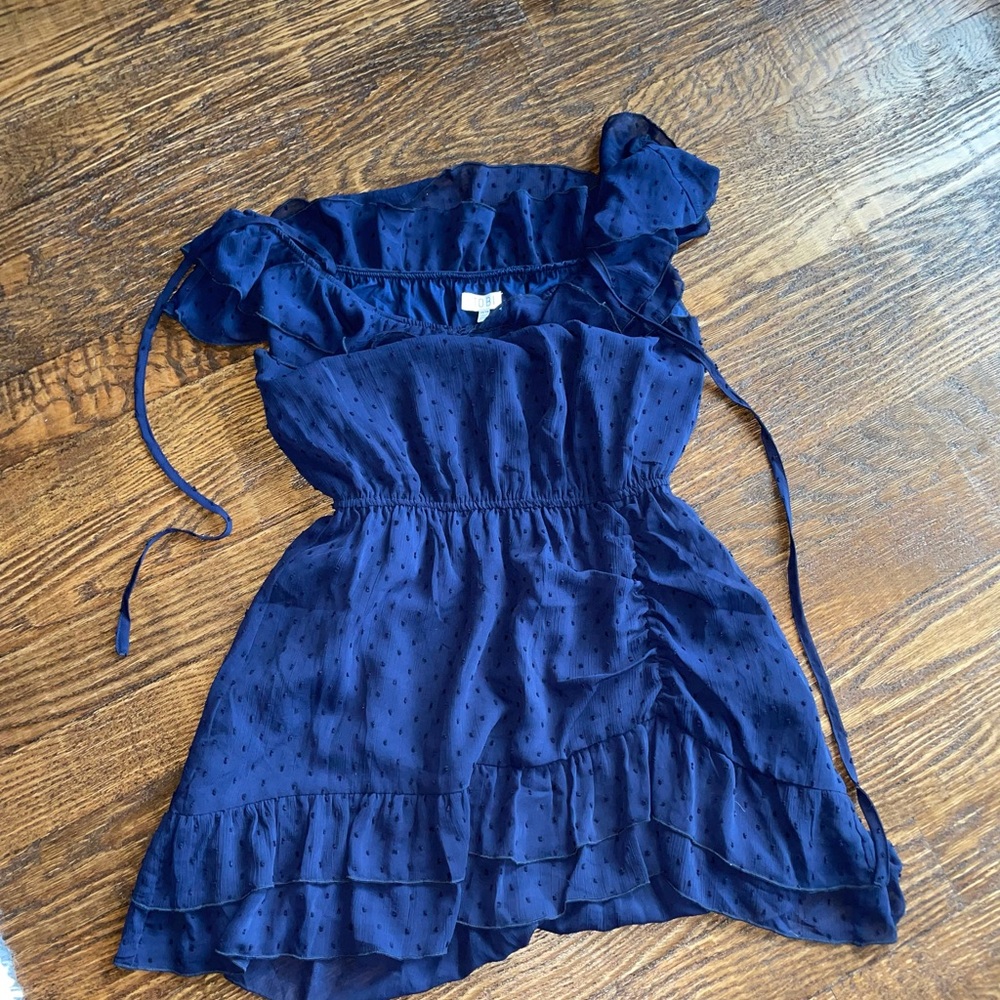 Blue dress